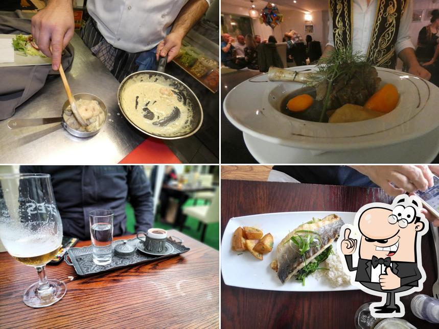 THE AGORA greek cuisine