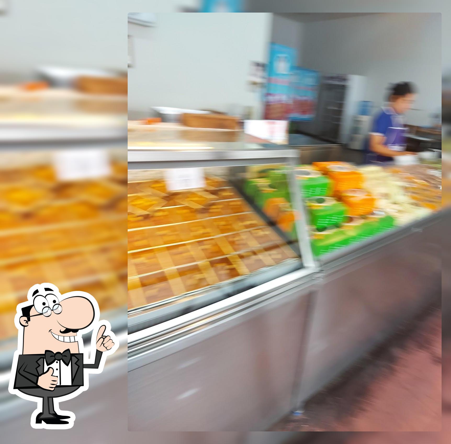 แม่จรินทร์ ขนมหม้อแกงเพชรบุรี