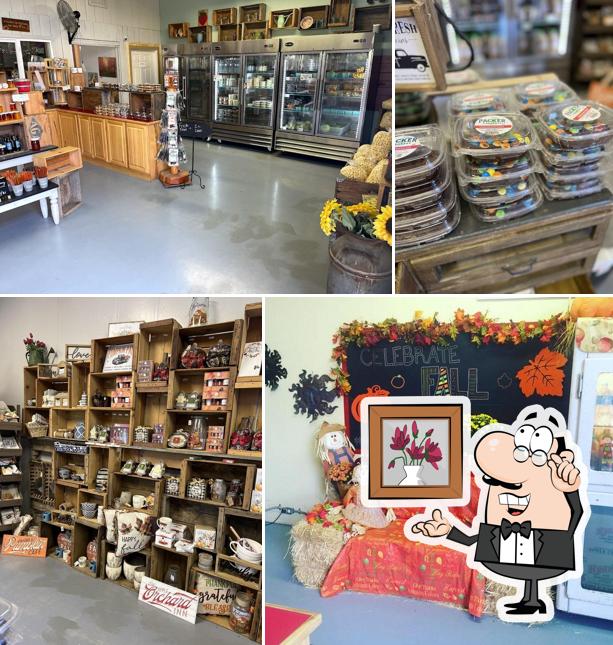 Packer Orchards & Bakery