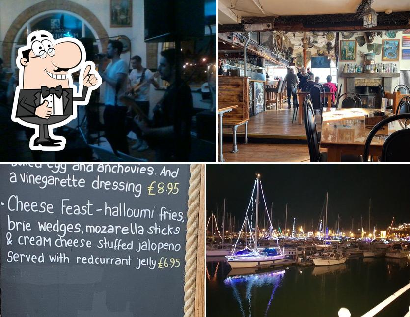 Mariners Bar