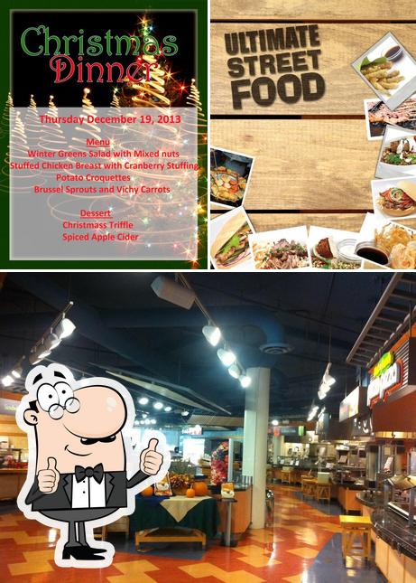 8200 Marketplace