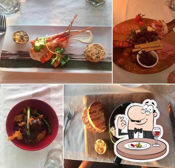 Sunset Bar and Grill at Cable Beach Club