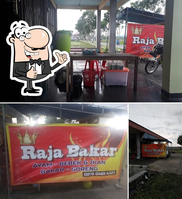 Warung Lesehan Raja Bakar