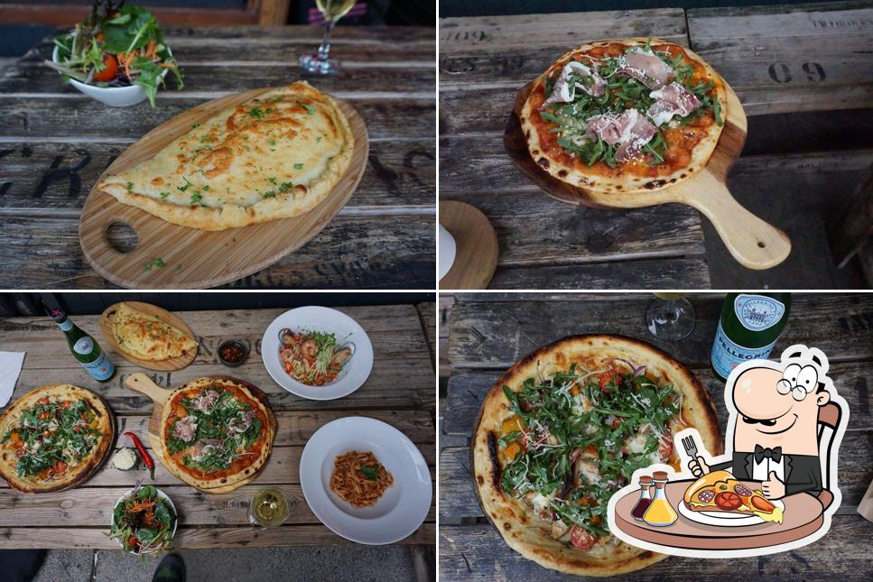 $15 Street Pizza & Pasta Coogee