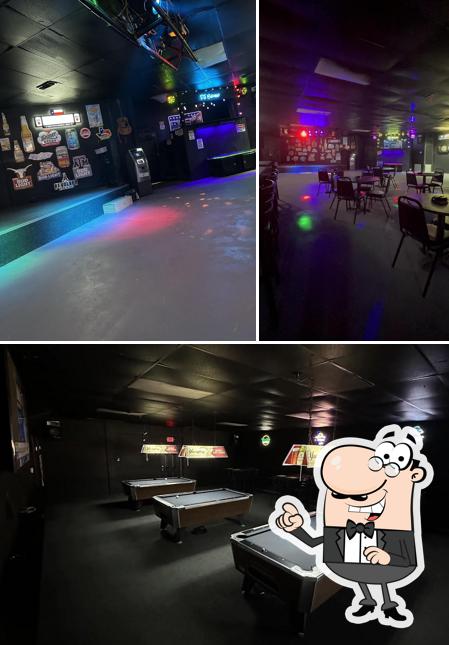 Leaux's Bar
