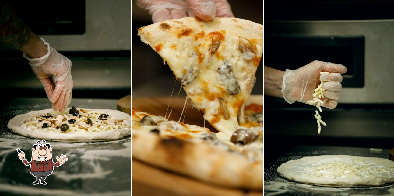 Еда в "Аквамарин"