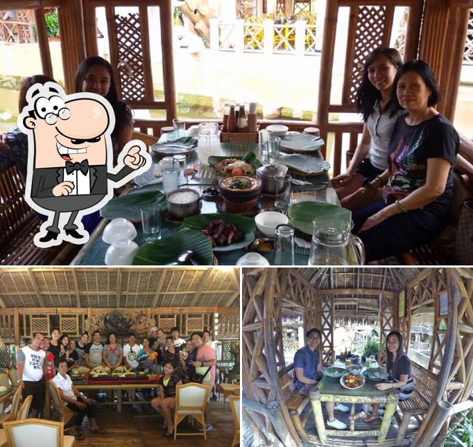 Isdaan - Floating Restaurant