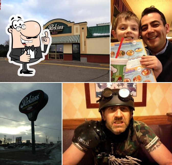 Perkins Restaurant & Bakery