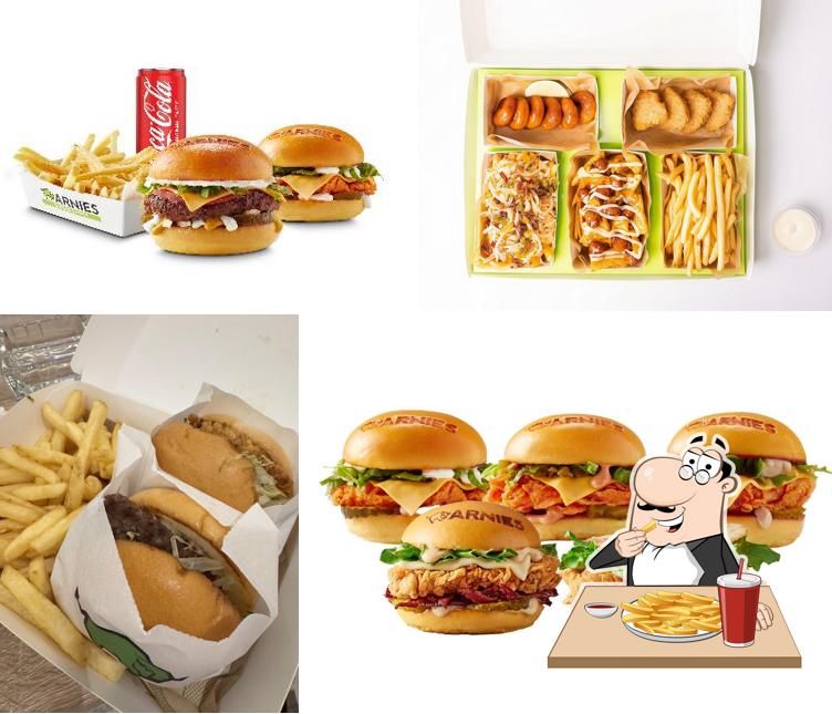 Arnies Sliders Restaurant