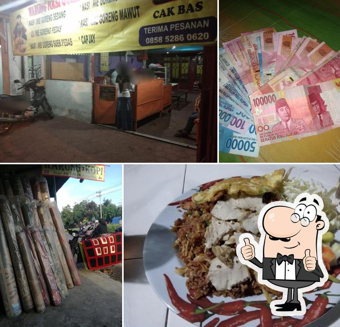 WARUNG NASI GORENG VAMPIRE