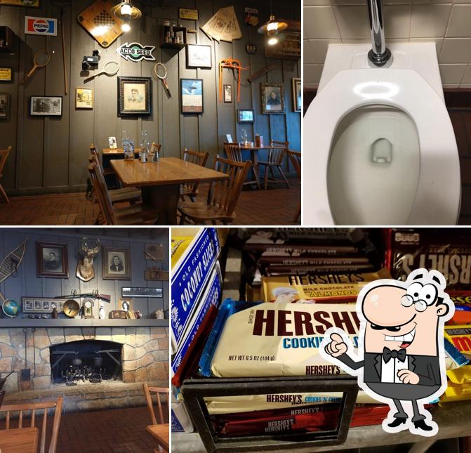 Cracker Barrel Old Country Store