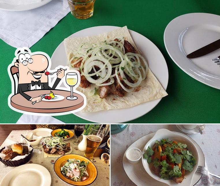 Еда в "Казачьем Хуторе"