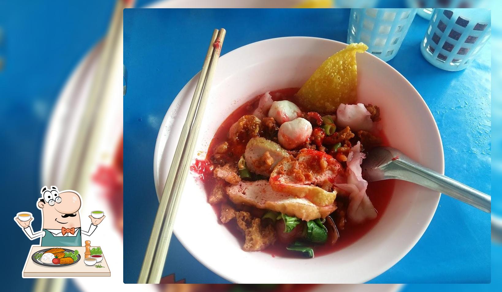 ร้าน เจ๊ต้อย เย็นตาโฟ