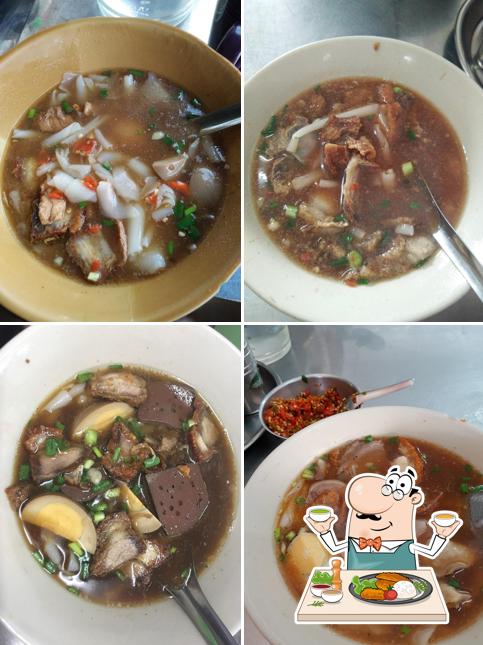 ก๋วยจั๊บยะลา
