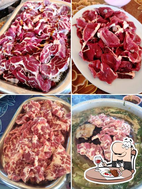 ออมสิน เนื้อย่าง จิ้มจุ่ม