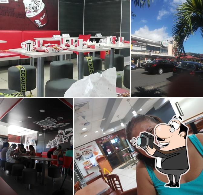 KFC • Jacó Centro