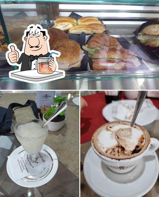 Palace Café