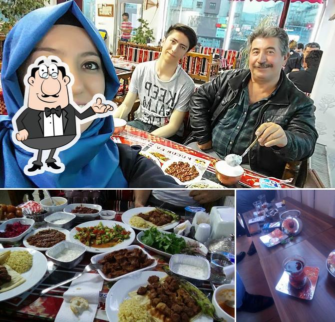 Küçük Ev Ciğer Salonu