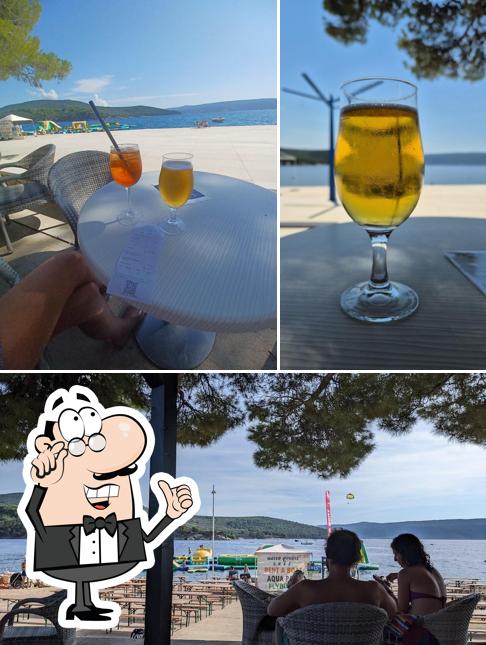 Beach bar Delfin