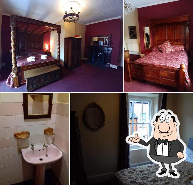 The Red Lion Hotel