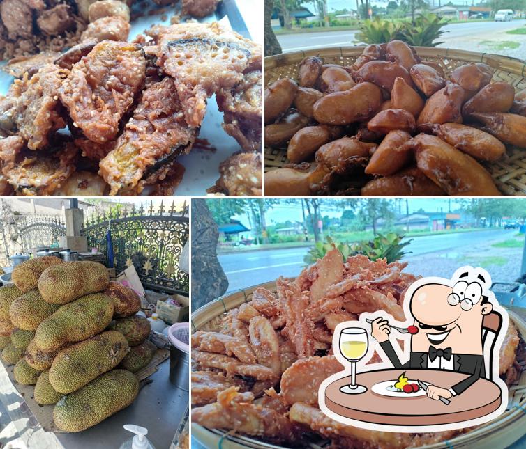 ร้านหมวยกล้วยทอด
