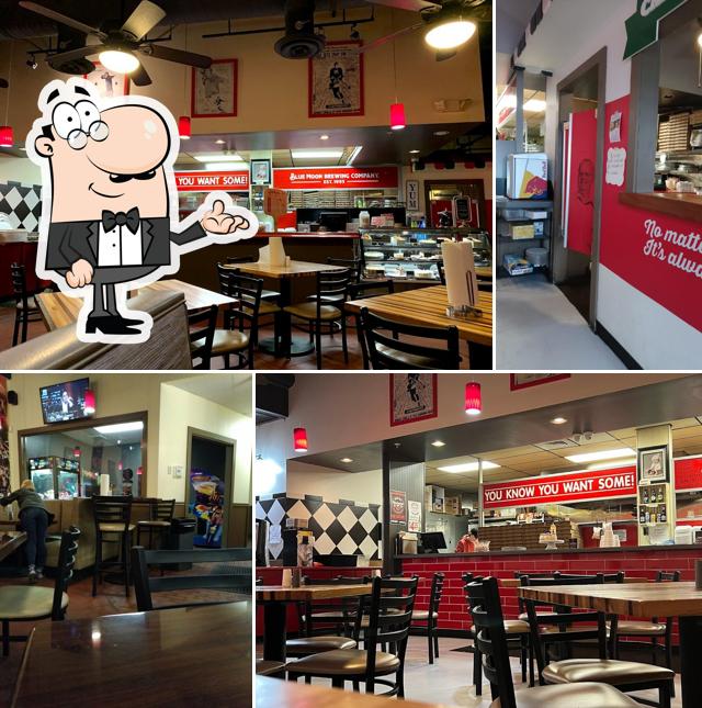Knolla's Pizza East
