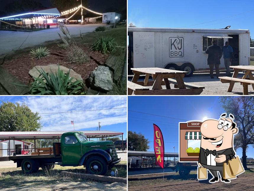 Doc’s Food Truck Park