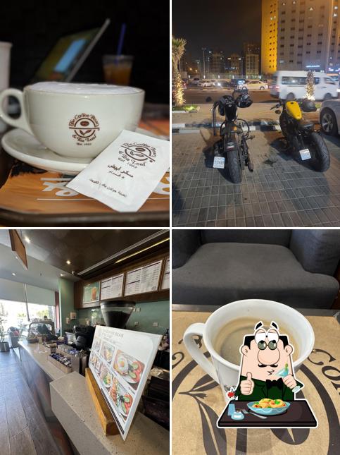 The Coffee Bean & Tea Leaf Abu Halifa