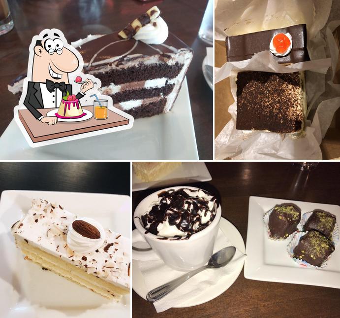 Papagalino's Cafe