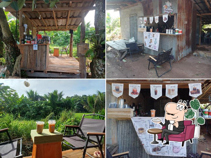 ฮอมหน้าต่าง 369 cafe