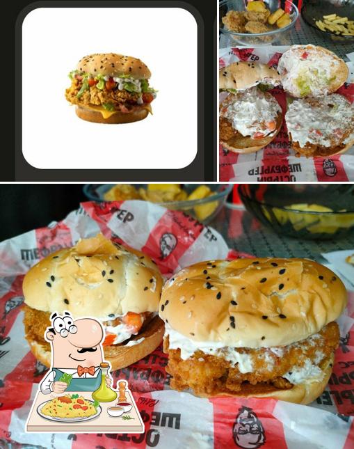 Еда в "Rostic's"