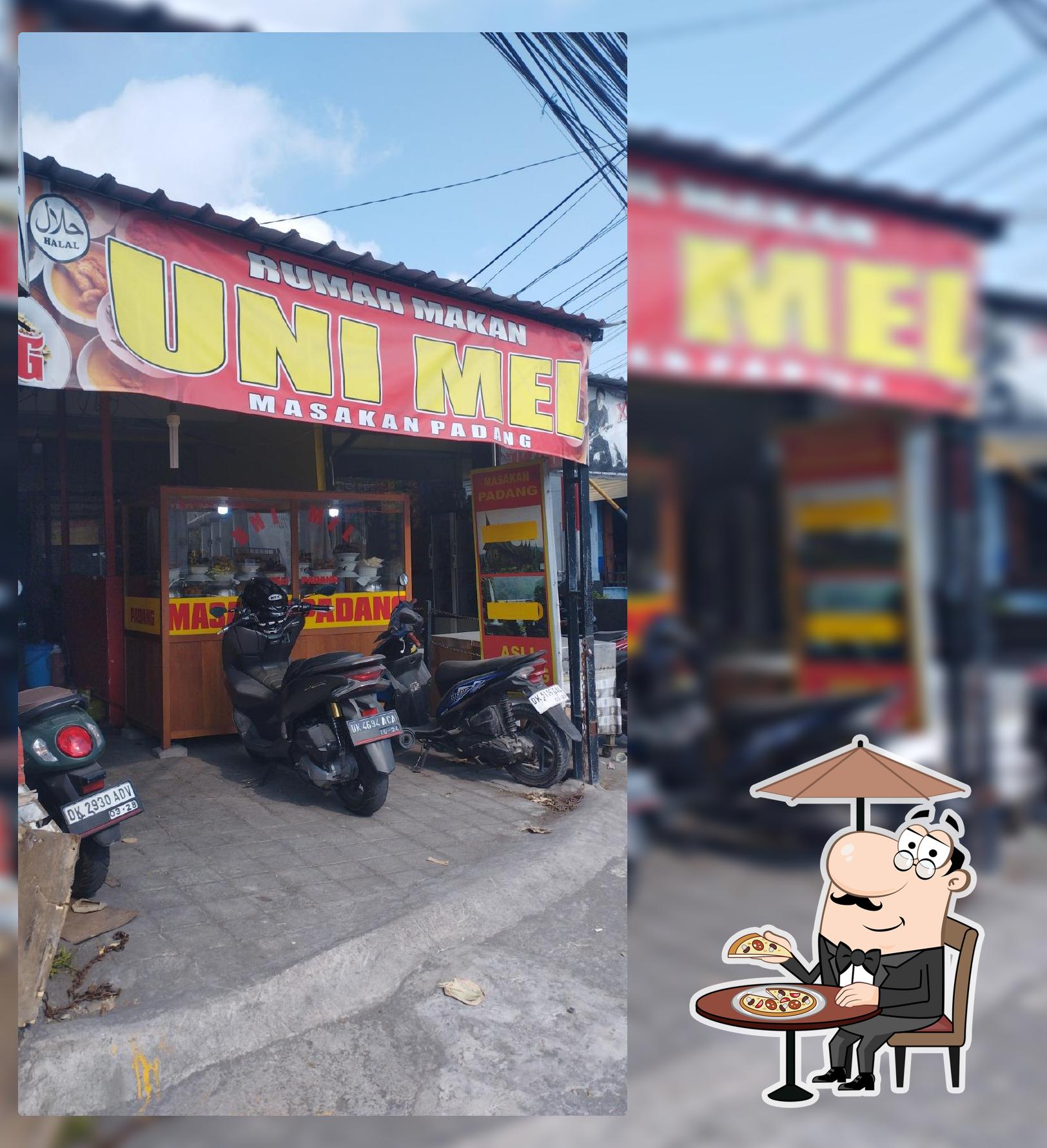 RM Padang Uni Mel