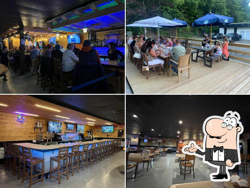 THE CAJUN BOIL & BAR