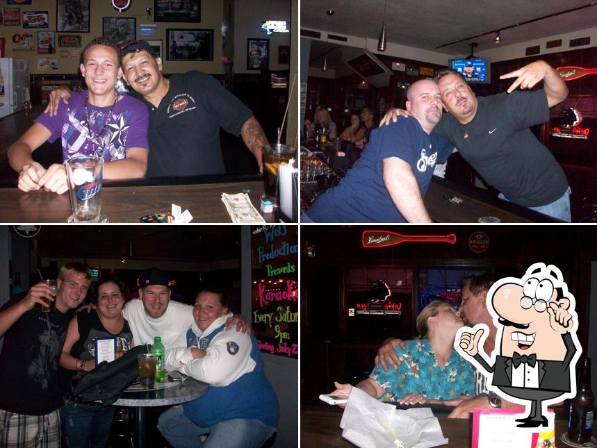 Redstone Pub