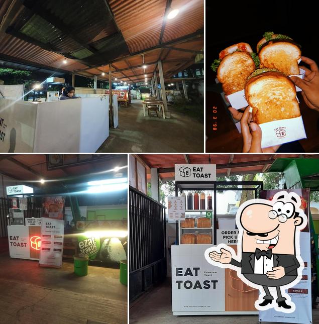 EAT TOAST BLITAR