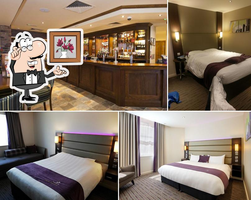 Premier Inn Exeter (M5 J29) hotel