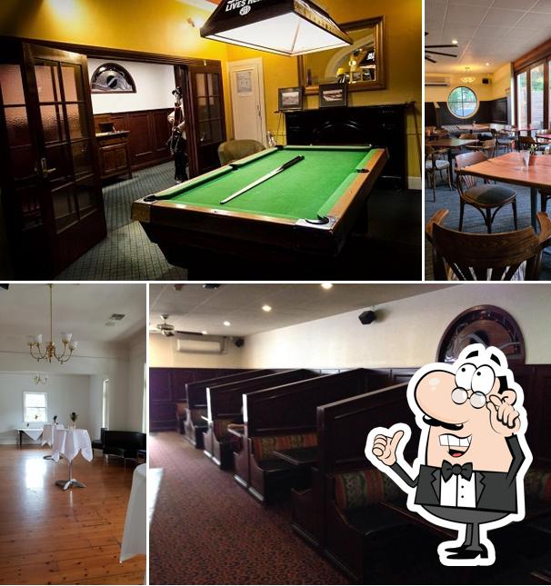 Aldgate Pump Hotel