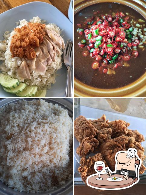 ข้าวมันไก่ลานสกา