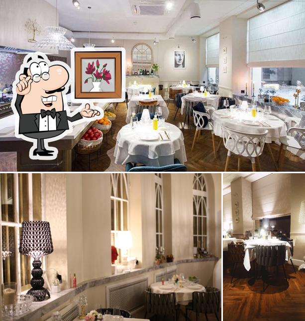 Посмотрите на внутренний интерьер "Iliadis"