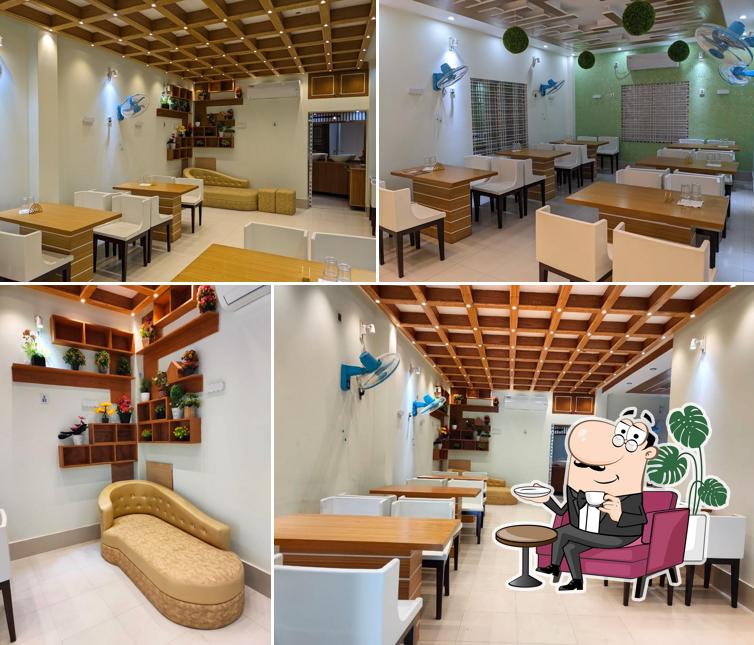 Food Land Restaurant & Garden Cafe