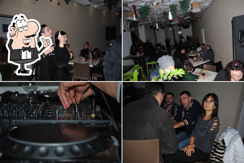 Eravamo 4 Amici Al Bar