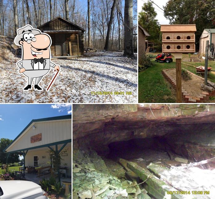 Roosters Hen House LLC