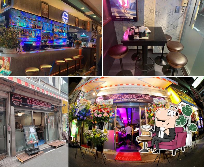 CROSSROAD MOMOs Restaurant & Bar