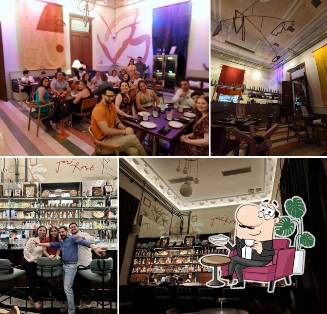 José Rosé Bistro & Grill