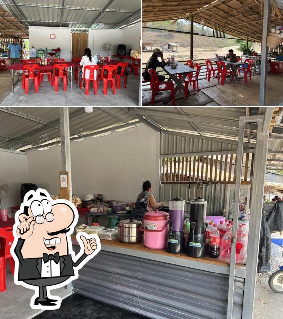 ร้านข้าวซอยแม่สอน