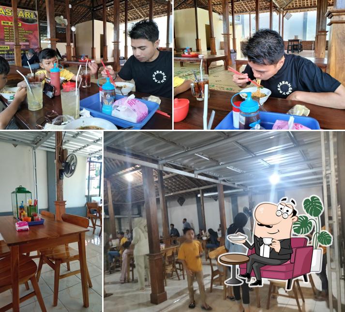Kuliner Bakso astari