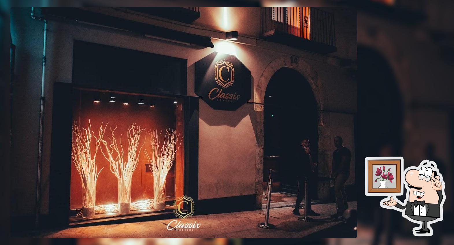 Classix Lounge Restaurant
