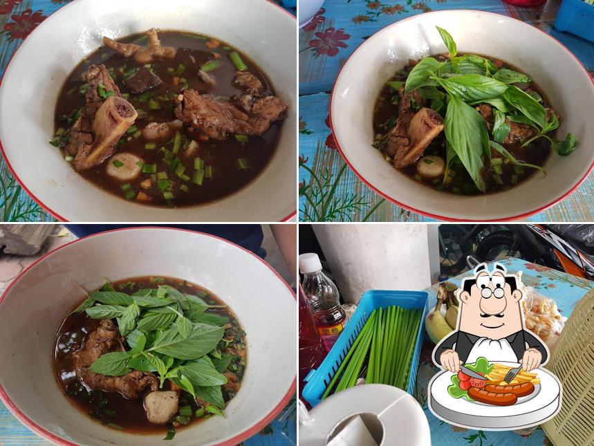 ก๋วยเตี๋ยวเรือโบราณ