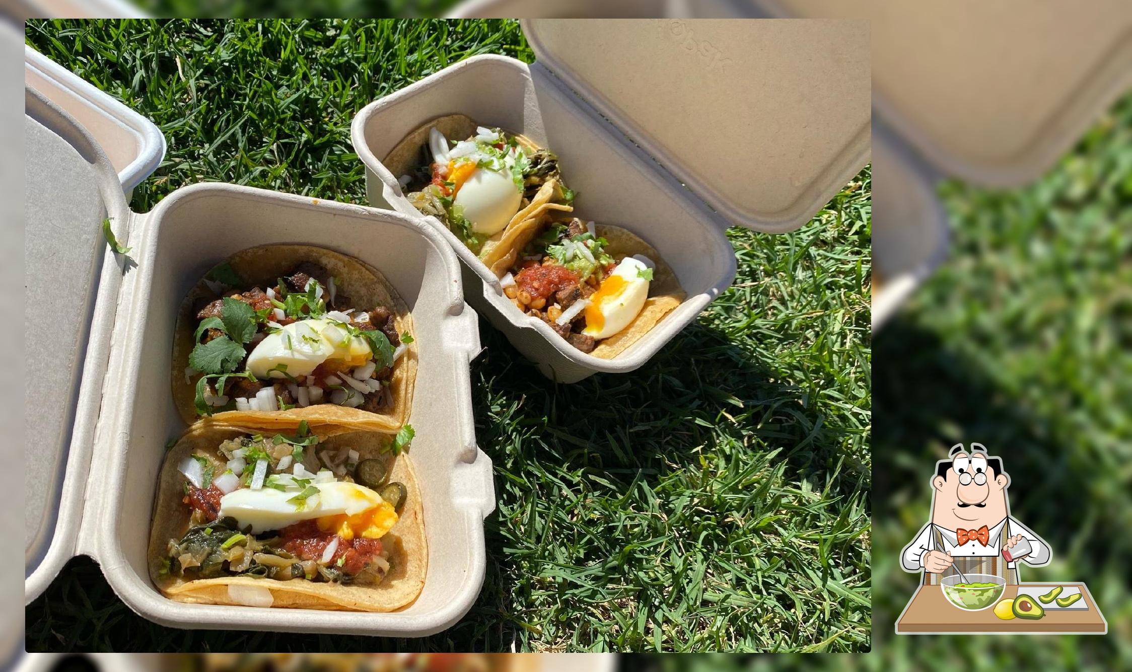 “Ricos” Tacos