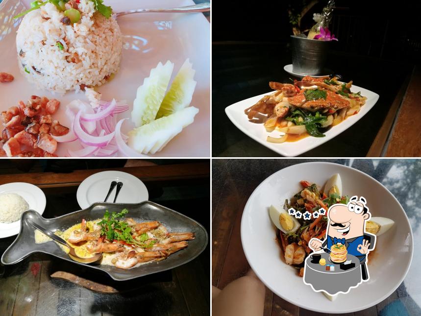 Baan Ploy Samed Restaurant ร้านอาหารบ้านพลอยเสม็ด